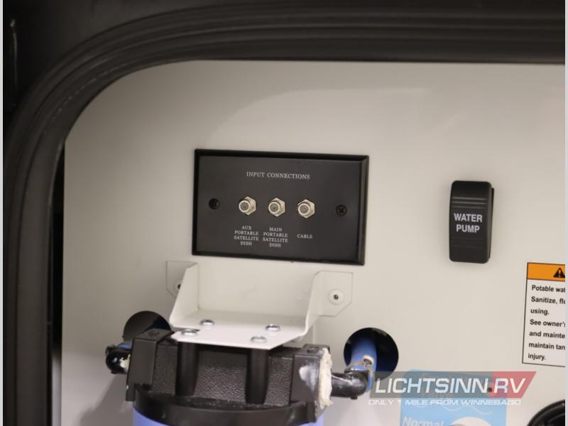 Adventurer/35F/2025 image-39