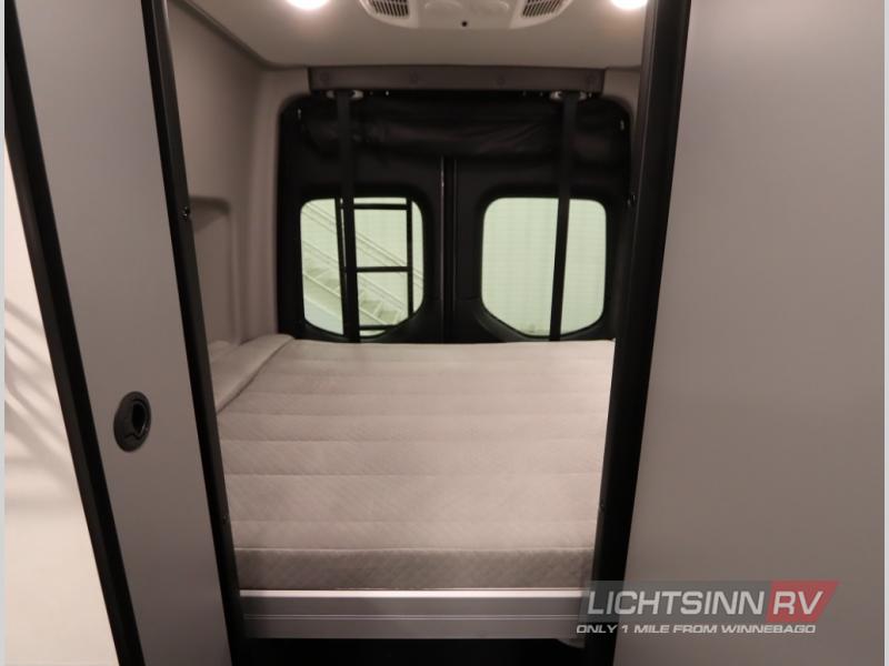 Revel Sport/44C/2026 image-7