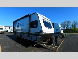 New 2024 Forest River RV No Boundaries NB19.5 Photo