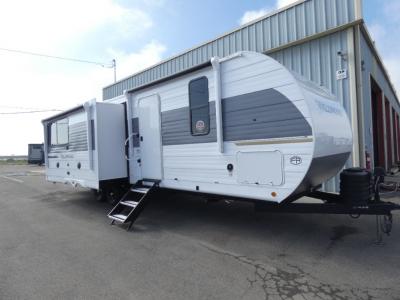 Magic Touch RV
Forest River Dealer
Wildwood 270ZEN
magictouchrv.com
3567 N Oaks St Tulare, CA
559-688-2801