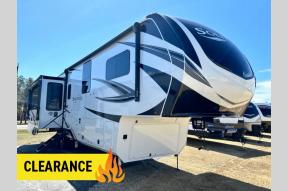 New 2024 Grand Design Solitude 370DV Photo