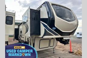 Used 2018 Keystone RV Montana High Country 375FL Photo