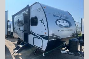 New 2025 Forest River RV Cherokee Wolf Pup Black Label 16BHSBL Photo