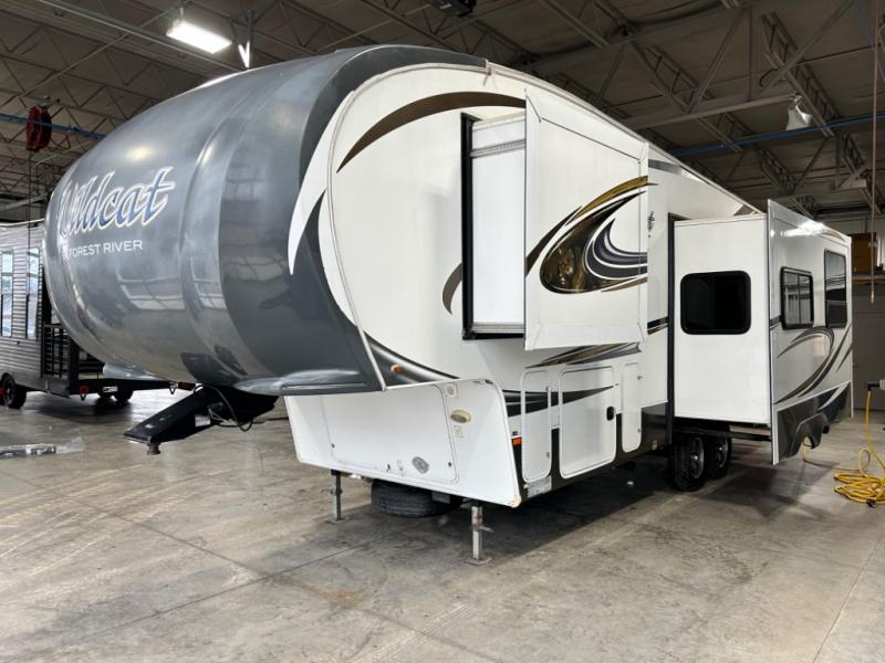 Used 2014 Forest River RV Wildcat 282RKX eXtraLite Fifth Wheel at ...