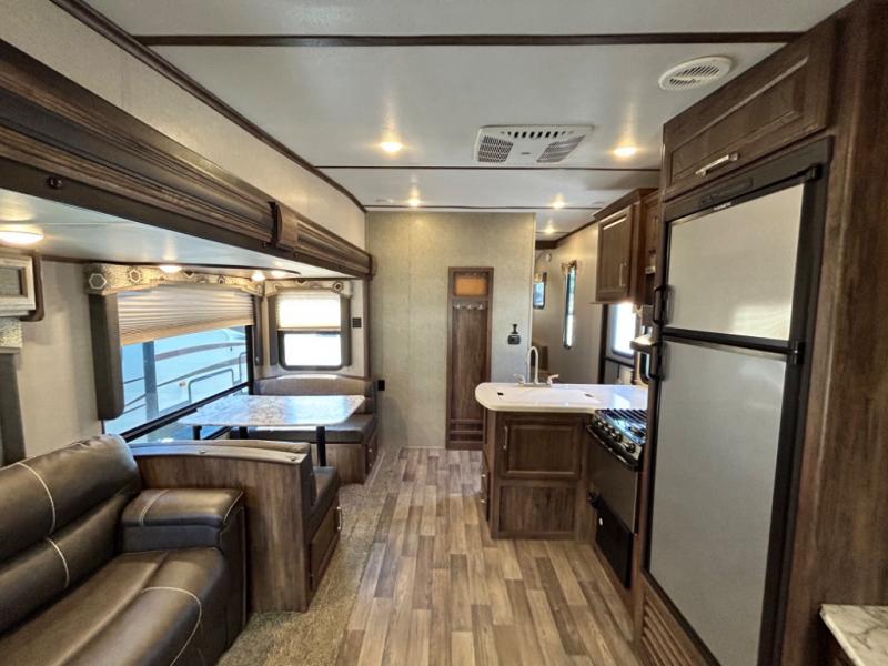 Used 2018 Keystone Rv Cougar Half Ton Series 25res Fifth Wheel At Markquart Rv Burlington 