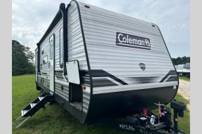 Used 2022 Dutchmen RV Coleman Lantern Series 263BH Photo