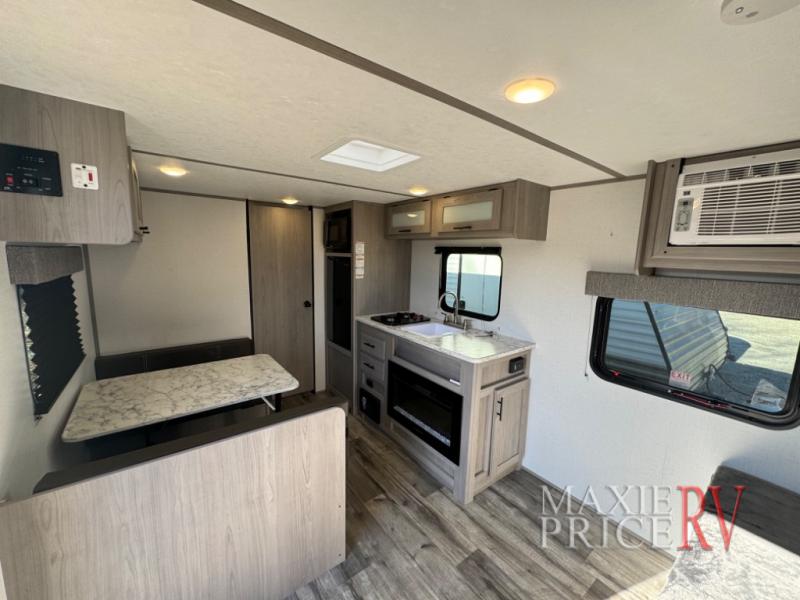 Used 2023 Dutchmen RV Coleman 17R Travel Trailer at Maxie Price RV ...