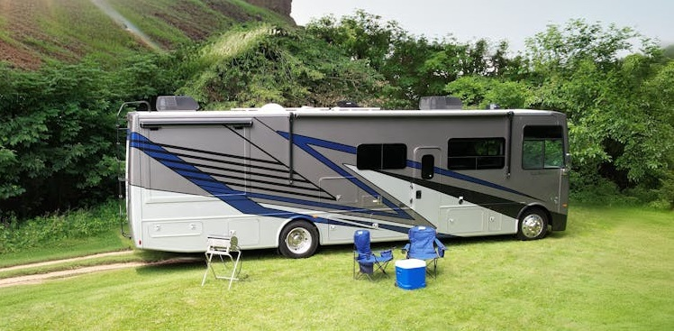 Thor Motor Coach Luminate