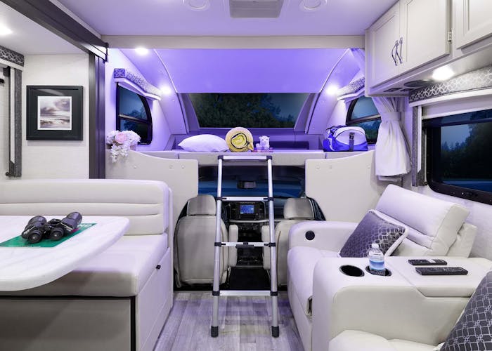 Thor Motor Coach Magnitude Interior