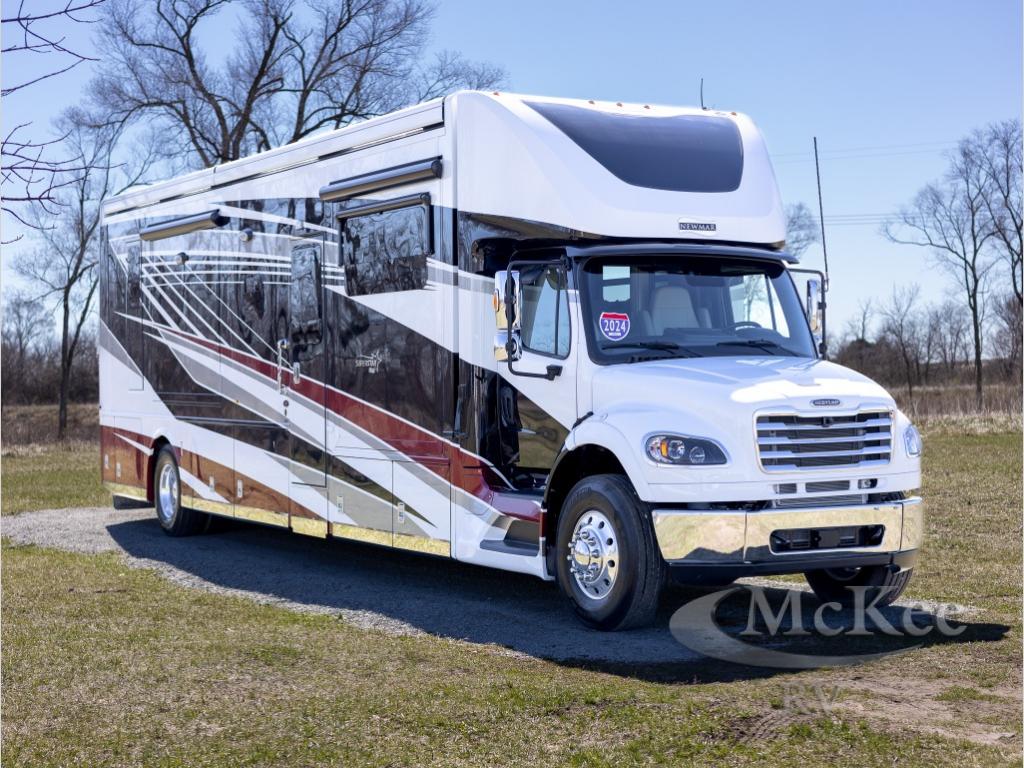 New 2024 Newmar Super Star 4059 Motor Home Super C Diesel at