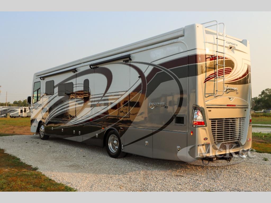 New 2025 Fleetwood RV Discovery LXE 40M Motor Home Class A New 2025 Fleetwood RV Discovery LXE 40M Motor Home Class A