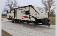 Used 2015 Winnebago Industries Towables Ultralite 33BHSL Photo