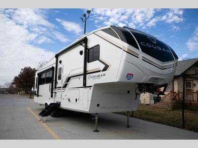 2025_KeystoneRV_Cougar_28RLI_Exterior