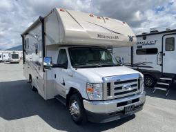 Used 2022 Winnebago Minnie Winnie 22R Photo