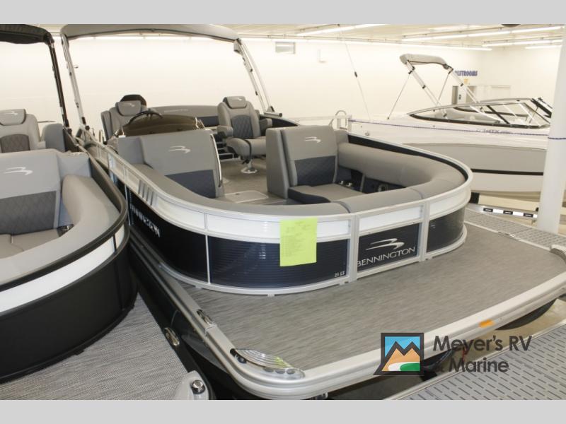 New 2023 Bennington LT Series 23 LTSB