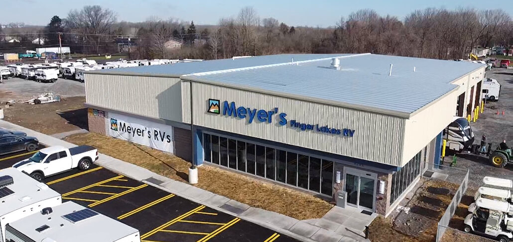 Meyer's RV Rentals in Farmington, NY