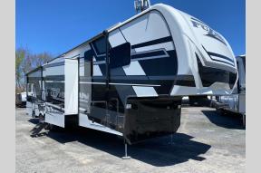New 2025 Keystone RV Fuzion 427 Photo