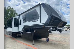 New 2026 Brinkley Model G 4100 Photo