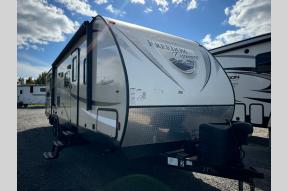 Used 2018 Coachmen RV Freedom Express 31SE Photo