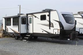 New 2024 Prime Time RV LaCrosse 3500DB Photo