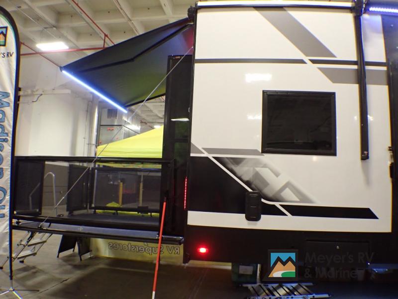 New 2025 Forest River RV XLR Nitro 40BAR13 Toy Hauler Fifth Wheel