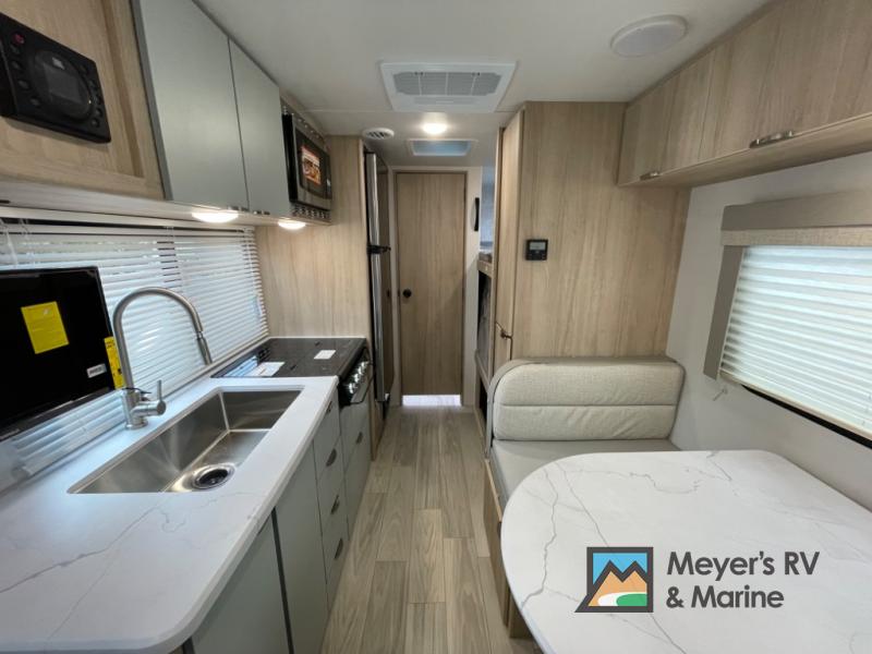 New 2024 Winnebago Industries Towables Micro Minnie 1800BH Travel ...