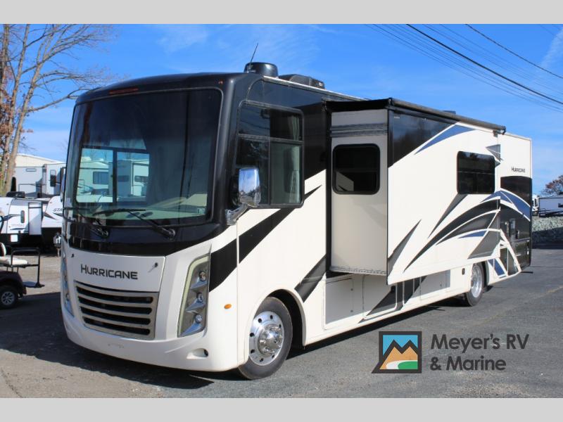 Used 2022 Thor Motor Coach Hurricane 34R Motor Home Class A at ...