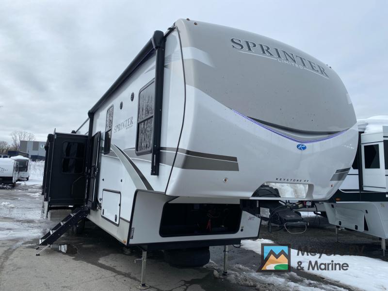 New 2024 Keystone RV Sprinter Limited 3900DBL Fifth Wheel at