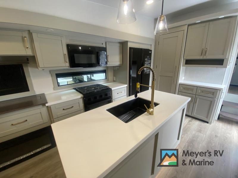 y5000 adidas ZX 5000 '30 Years of Torsion' FU8406