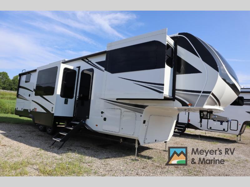 New 2026 Grand Design Solitude 380FL Fifth Wheel at