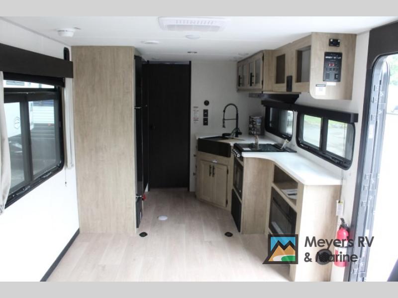 New 2026 Forest River RV Cherokee Grey Wolf Black Label 24RRTBL