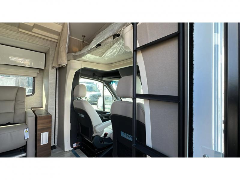 2024 View/24J/2024 image-14