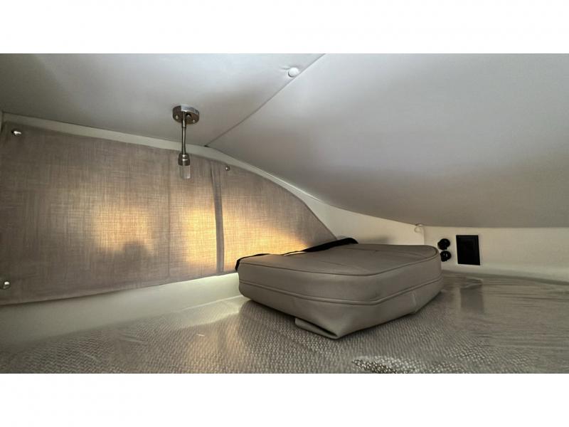 2024 View/24J/2024 image-24