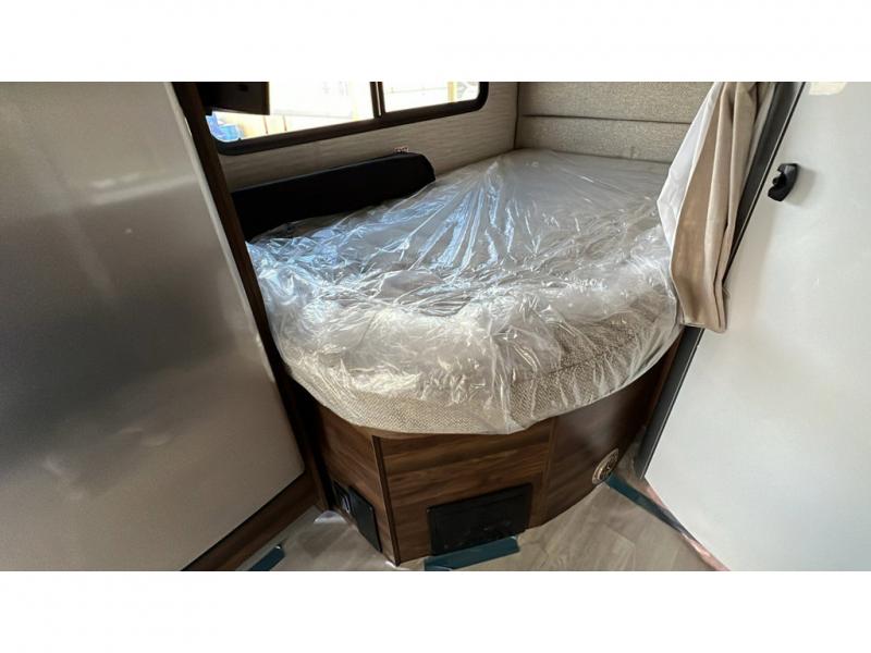 2024 View/24J/2024 image-35