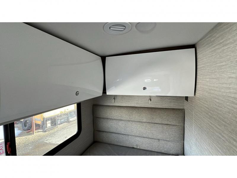 2024 View/24J/2024 image-36