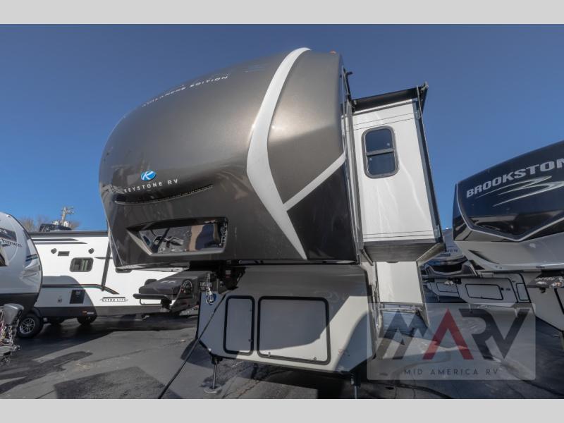New 2025 Keystone RV Alpine Avalanche Edition 366LS Fifth Wheel at