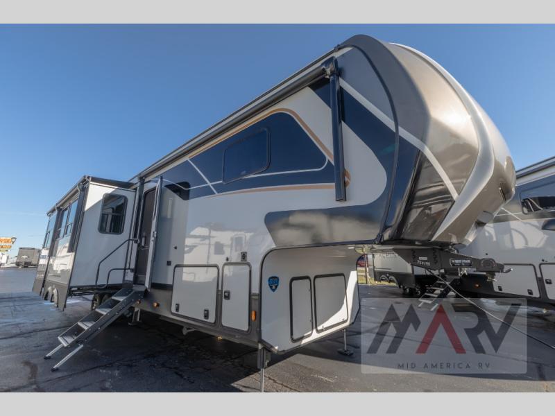 「Auribus」Standard Plan 3ヶ月分 New 2025 Keystone RV Alpine Avalanche Edition 366LS Fifth Wheel at