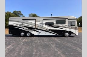 Used 2021 Newmar Ventana 4369 Photo