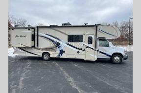 Used 2017 Thor Motor Coach Four Winds 31L Photo