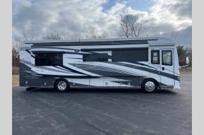 Used 2023 Newmar New Aire 3545 Photo
