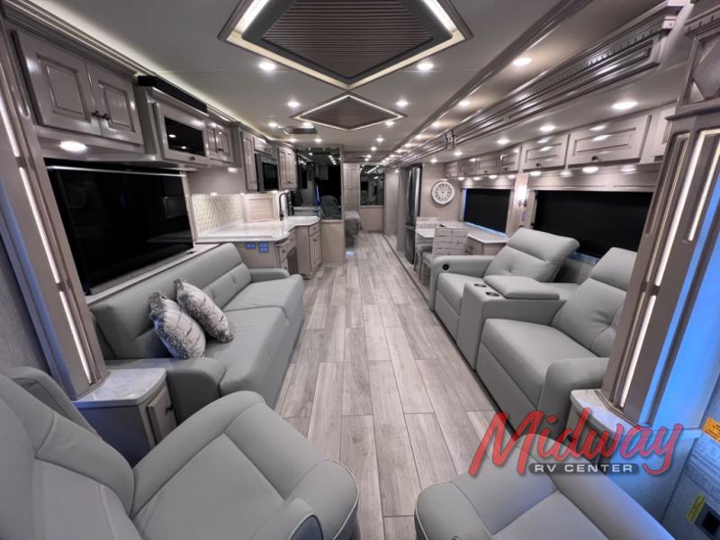 Used 2022 Newmar Dutch Star 4369 Motor Home Class A - Diesel at Midway ...