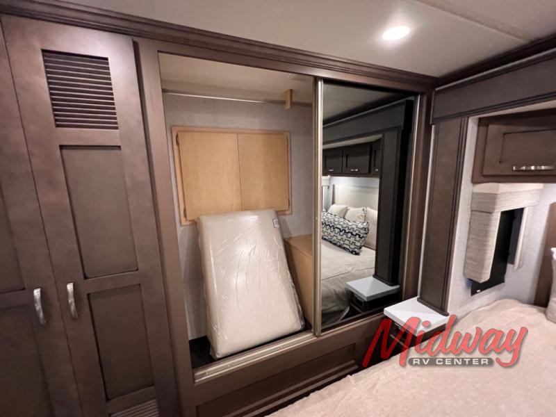 New 2025 Newmar Northern Star 3418 Motor Home Class A - Diesel at ...
