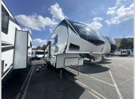 Used 2022 Grand Design Reflection 28BH image