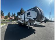 Used 2024 Eclipse Attitude Pro-Lite 2816SAG image