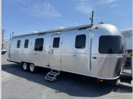 Used 2018 Airstream Classic 33FB image