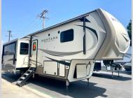 Used 2019 Keystone RV Montana 3120RL image