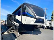 Used 2018 Keystone RV Fuzion 417 image