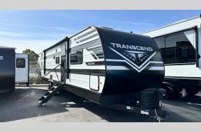 New 2025 Grand Design Transcend 335BHT Photo