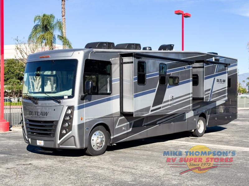 RV listing image