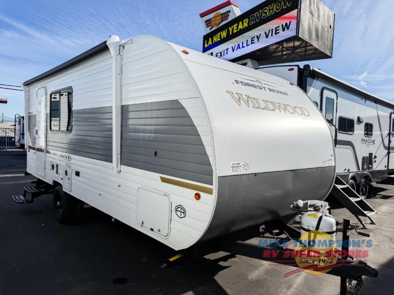 RV listing image